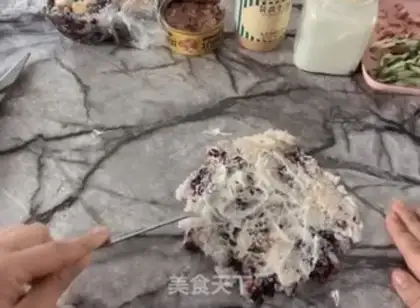 Make Tuna rice step 1