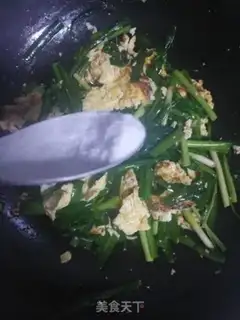 Make Scrambled eggs step 5
