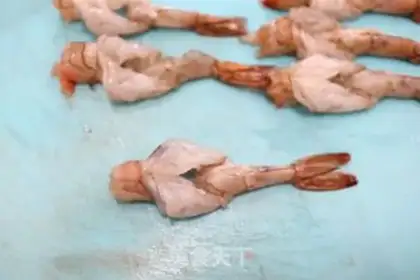 Make Pony shrimp step 1