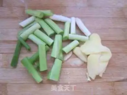 Make Dry-cow frog step 2