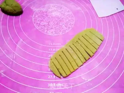 Make Carrot buns step 5