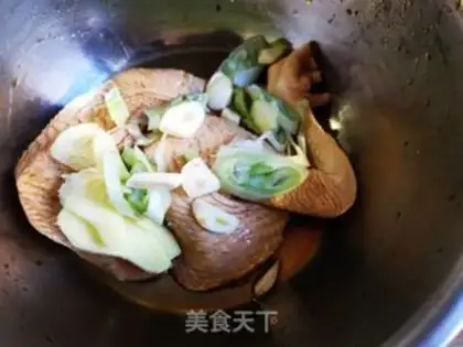 Make Traditional chicken step 1