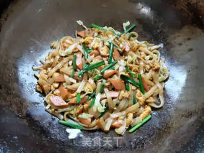 Make Sacked ham and egg fried river powder step 7