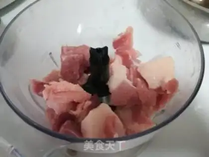 Make Squid radish soup step 1
