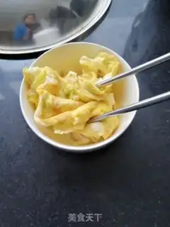 Make Egg and seafood step 1