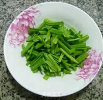 Make Shrimp makes radish step 2