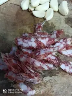 Make Artemisin sausage step 1