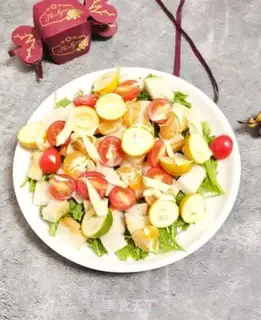 Make A salad with chrysanthemum fruit step 7