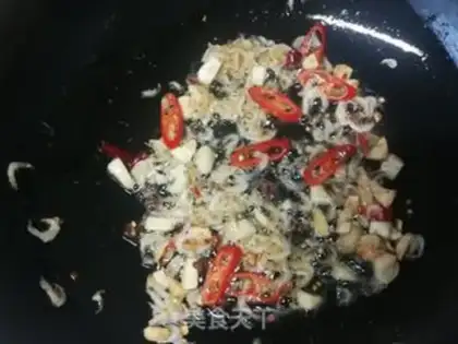 Make Shrimp-skin and garlic for the bellies step 8