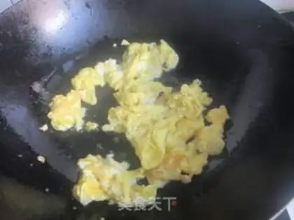 Make Fried eggs step 2