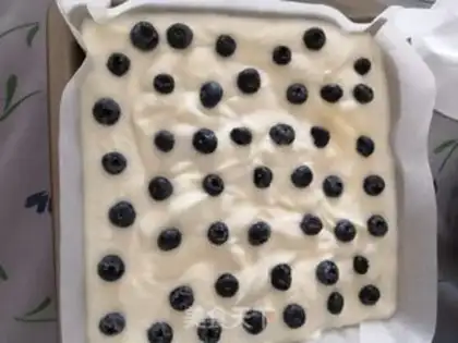 Make Blueberry yogurt cake step 9