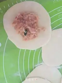 Make Fresh meat buns step 11