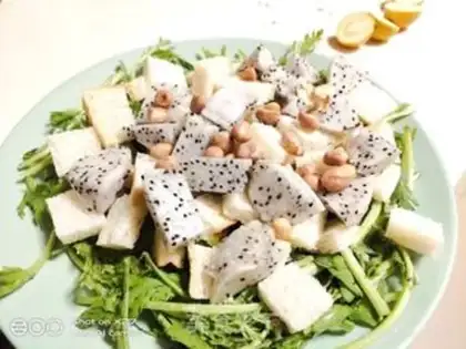 Make Toast fruit salad step 2