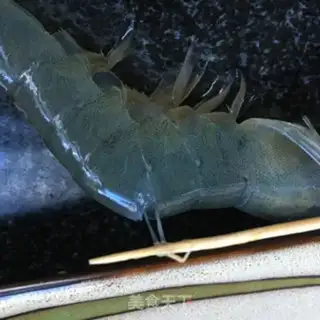 Make Homemade shrimp step 1