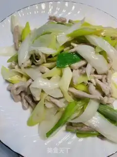Make Onion fried meat step 5
