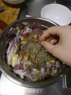 Make Spicy roasted lamb legs step 5