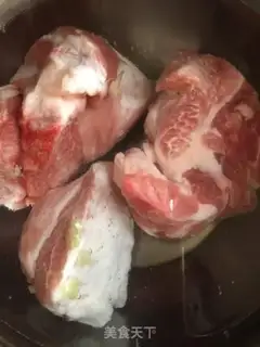 Make Scrawny soup step 1