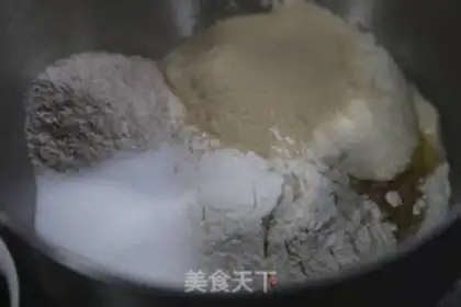 Make Spicy sausage toast step 5