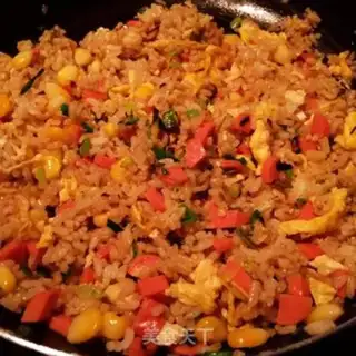 Make Curry ham and sausage fried rice step 7