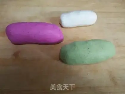 Make Colored guacamole step 2