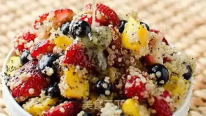 Make quinoa fruit salad step 4