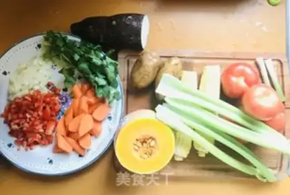 Make Cowtail borscht step 1