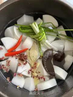 Make Roach and lamb soup step 5