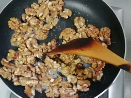 Make Frozen pecan step 9