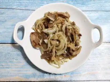 Make Chicken onions step 10