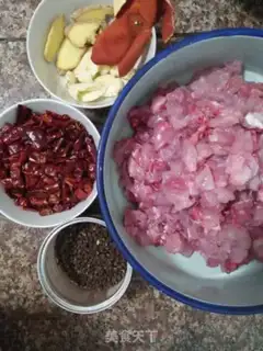 Make Spicy rabbit step 0