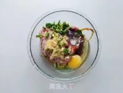 Make Meat and rice eggs step 1