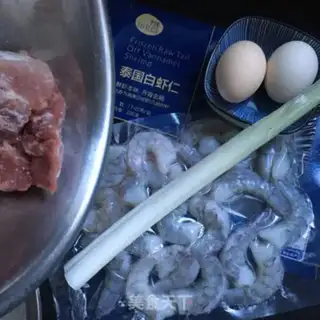 Make Spicy shrimp step 0