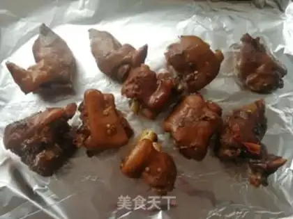 Make Spicy roasted pig hoof step 11