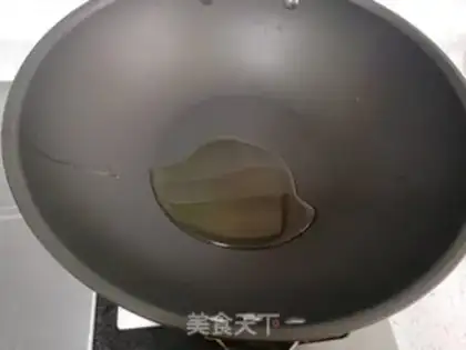 Make Three fresh fried rice step 2