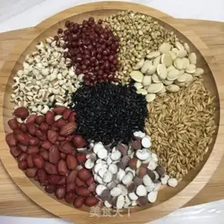 Make Delicious porridge step 0