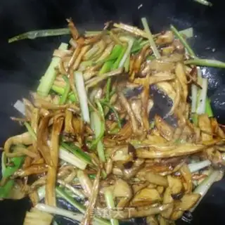 Make Dry apricot mushrooms step 6