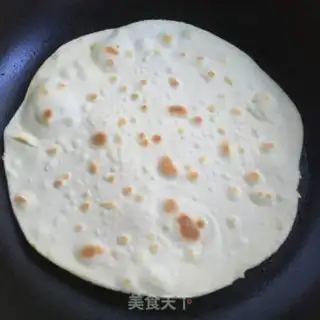 Make Korean chili egg burrito step 3