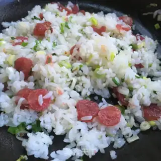 Make Garlic sausage fried rice step 6