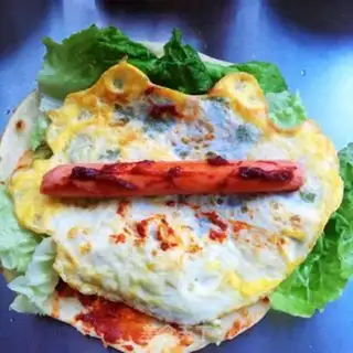 Make Korean chili egg burrito step 7