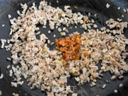 Make Spicy sauce tofu step 4