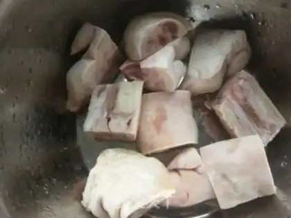 Make Spicy pig hoof step 0