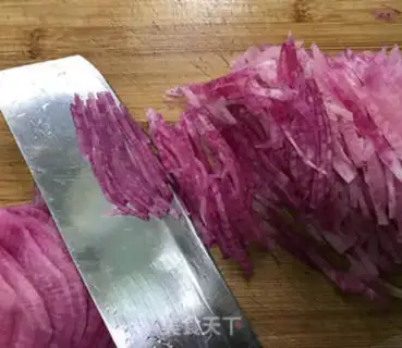 Make The radish stings step 3