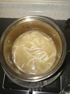 Make Beef noodles step 6