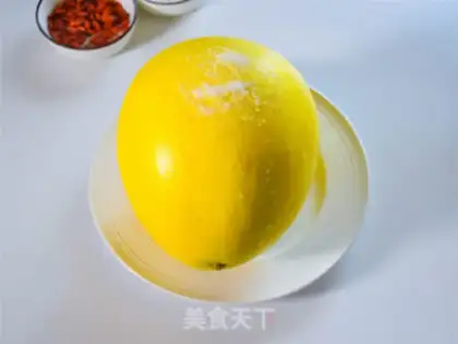 Make A simple maggot step 1
