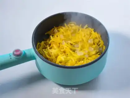 Make A simple maggot step 7