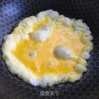 Make cucumber eggs fried wood step 3