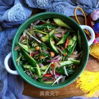 Make Onion silk cucumber step 6