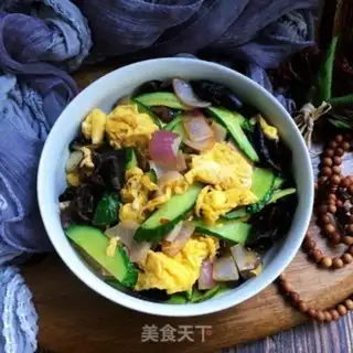 Make cucumber eggs fried wood step 9