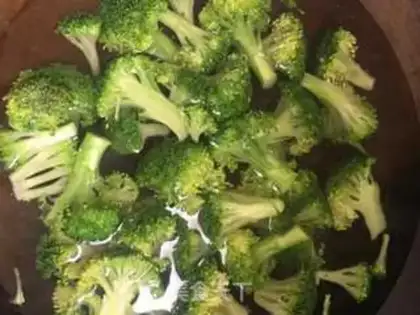 Make Chicken broccoli step 1