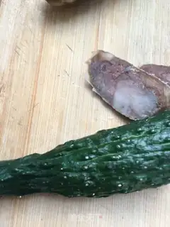 Make Weenie cucumber step 1